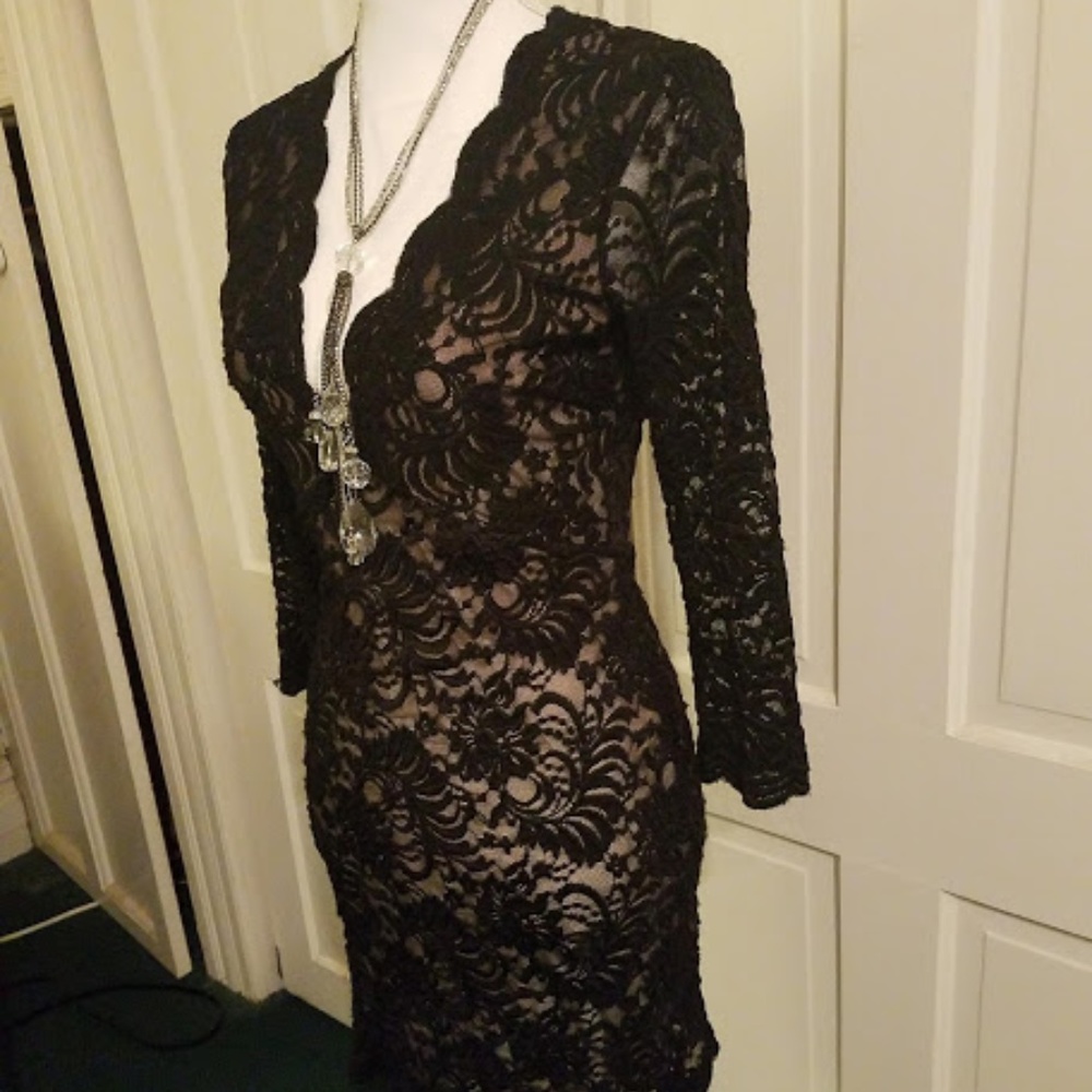 Bebe Black Lace Bodycon Dress Fully Lined Size M
